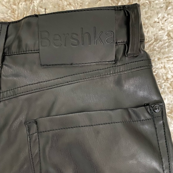 Berksha ASOS faux leather trousers - Picture 3 of 6
